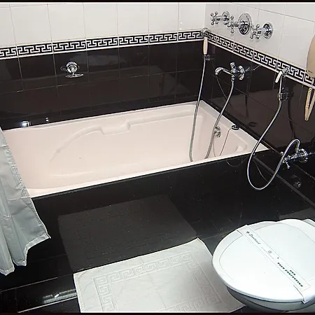 Paradise Isle Beach Resort Udupi Room photo